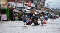 Ketinggian Banjir di Singkawang Capai 80 Cm, 102 Warga Mengungsi