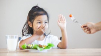 Kenali Food Neophobia pada Anak dan Penyebabnya
