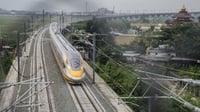 Luhut & PM China Bakal Jajal Kereta Cepat Hari Ini