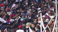 Ratusan Ribu Orang Turun ke Jalan Dukung Presiden Meksiko