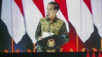 Jokowi Cek Harga Pangan & Bagikan Bantuan di Lhokseumawe, Aceh