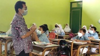 Cerita Guru Honorer Dipecat Kepsek di Bogor, Walkot Turun Tangan
