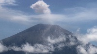 Gunung Semeru Mengalami 14 Kali Gempa Letusan Pagi Ini