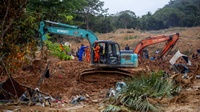Tim SAR Hentikan Evakuasi Korban Longsor Natuna, 4 Orang Hilang