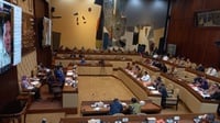 DPR Sayangkan Sikap KPU Tak Hadiri Rapat Demi ke Luar Negeri