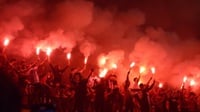 PSM Makassar Didenda Rp220 Juta Akibat Flare & Slogan Provokatif