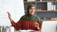 65 Ucapan Selamat Hari Guru HGN 2023 untuk Guru Perempuan