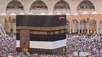 Jemaah Umrah di Arab Diminta Pulang, Batas Akhir Visa 23 Mei