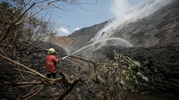 TPA Putri Cempo Solo Masih Terbakar, Pengeboman Air Dilanjutkan