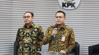 KPK Sita Catatan Aliran Uang saat Geledah Rumah Kajari Bondowoso