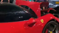 Sopir Ferrari Penabrak Lima Kendaraan di Senayan Jadi Tersangka