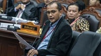 Eddy Hiariej Ikut Rapat DPR meski Tersangka, Jokowi: Tanya KPK