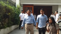 Prabowo-Gibran Tampil Perdana ke Publik usai Resmi Berpasangan