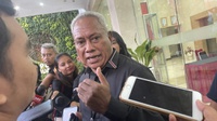PDIP soal Bobby Dukung Prabowo-Gibran: Tidak Bisa Main Dua Kaki
