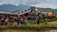 Dugaan Penyebab Kereta Api Tabrakan di Bandung & Apa Solusinya?