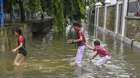 6 Ruas Jalan dan 4 RT di Jakarta Masih Kebanjiran Hari Ini