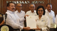 KPK & Kejagung Tak Usah Berebutan Usut Dugaan Korupsi di LPEI