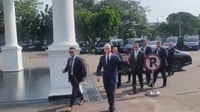 CEO Apple Tim Cook Temui Jokowi di Istana, Menperin: Bahas TKDN