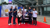BRI Serahkan Mobil & Logam Mulia ke Pemenang Super AgenBRILink