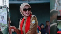 Profil Wahyu Tjiptaningsih Wakil Bupati Cirebon & Istri Sunjaya
