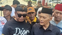 DPP PKS Didatangi Massa Desak Tetap Dukung Anies di Pilgub DKI