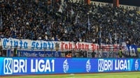 BRI Liga 1 Bergulir, Omzet Penjual Gorengan Ini Meningkat