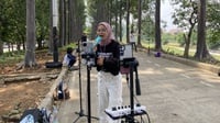 TikToker Raup Cuan dari Panggung Live Streaming BKT Duren Sawit