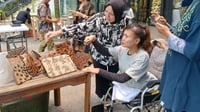 PNM & JAMKRINDO Latih Perempuan Disabilitas Jadi Wirausaha Batik