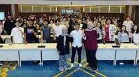 Final Roadshow Kelas Tirto Surabaya: Literasi Keuangan & Data