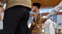 Dalih Paspampres soal Gibran Geser Jemaah Lain saat Salat Jumat