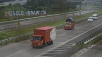 Polri Batasi Kendaraan Sumbu Tiga Lintasi Tol pada 24 Maret 2025