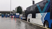 Transjakarta Rekayasa Rute Layanan Akibat Banjir Jakarta