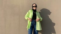 7 Warna Jilbab yang Cocok dengan Baju Warna Lime