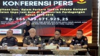 Kejagung Terima Pengembalian Uang 9 Tersangka Kasus Impor Gula