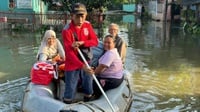 Kemensos Gerak Cepat Salurkan Bantuan Banjir Dayeuhkolot Bandung