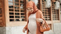 10 Rekomendasi Baju Lebaran untuk Ibu Hamil