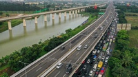 Jalan Layang MBZ Arah Cikampek Diberlakukan Buka Tutup Siang Ini