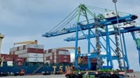 Pemindahan Terminal Petikemas Makassar ke MNP Tuntas Tahun 2027