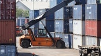 5 Dampak Tarif Trump 32% untuk Indonesia & Efek ke Harga Barang