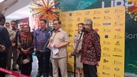 Pramono akan Naikkan Tarif Parkir untuk Subsidi Transum