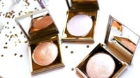 10 Rekomendasi Highlighter Makeup yang Bagus