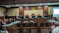 Eks Sesmenko: Tak Ada Penugasan Impor Gula ke Koperasi TNI-Polri