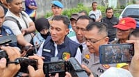 Polisi Tahan Kader Hanura Bambang Raya Terkait Karaoke Striptis