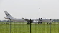 Saudia Airlines yang Angkut Jemaah Haji Diancam Lewat Telepon