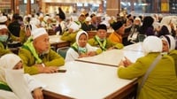 Jemaah Haji Subang Pulang, Haru dan Duka Menyelimuti