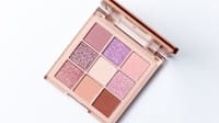 10 Rekomendasi Eyeshadow Palette yang Bagus dan Pigmented