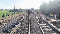 KA Argo Bromo Anggrek Anjlok di Stasiun Pegadenbaru Subang