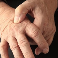 Sering Kesemutan? Kenali Carpal Tunnel Syndrome & Penanganannya