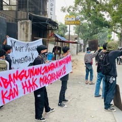 Warga Kabupaten Bandung Demo Tuntut Lambatnya Perbaikan Jalan