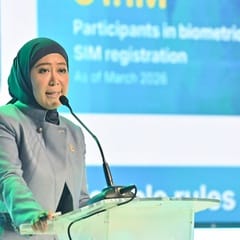 Komdigi Tegaskan Tak Batasi Konten Kebakaran Hutan di Medsos